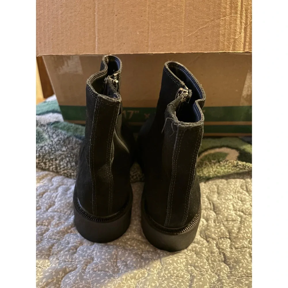 Blondo Moona Ankle Boots Women 6M Black Waterproof Suede Lug Sole MOON01SD